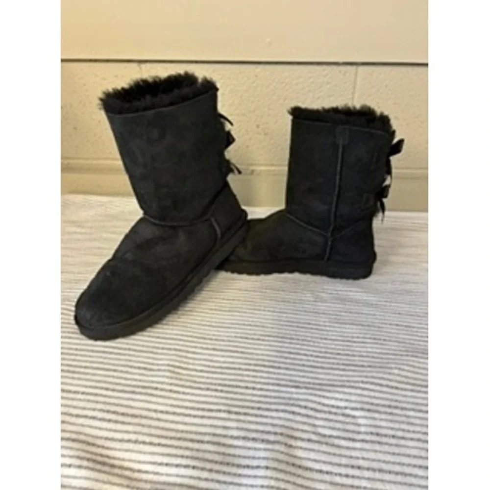 UGG Bailey Bow II Black Suede Mid Calf Boots 1002954 Womens Size 9 Y2K
